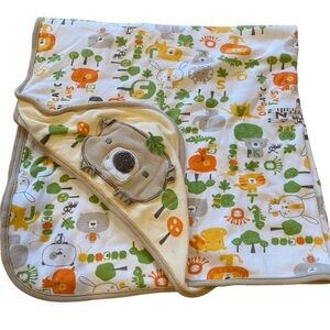 Hallmark Babies Cotton Baby Blanket Jungle Hooded Bear Animals Reversible Wrap